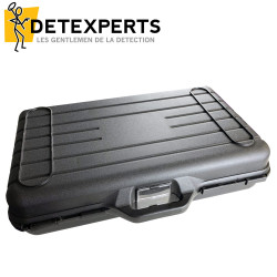 Universal detector case